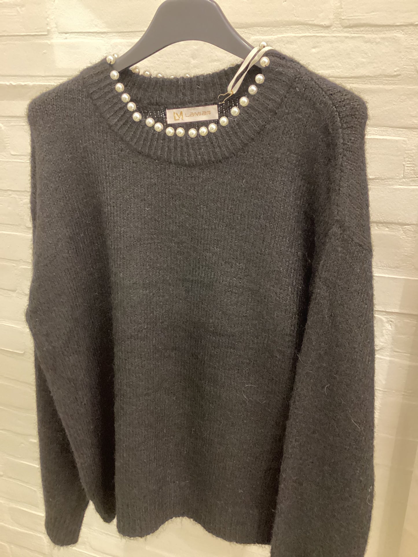 Laminar pearl neck jumper Black