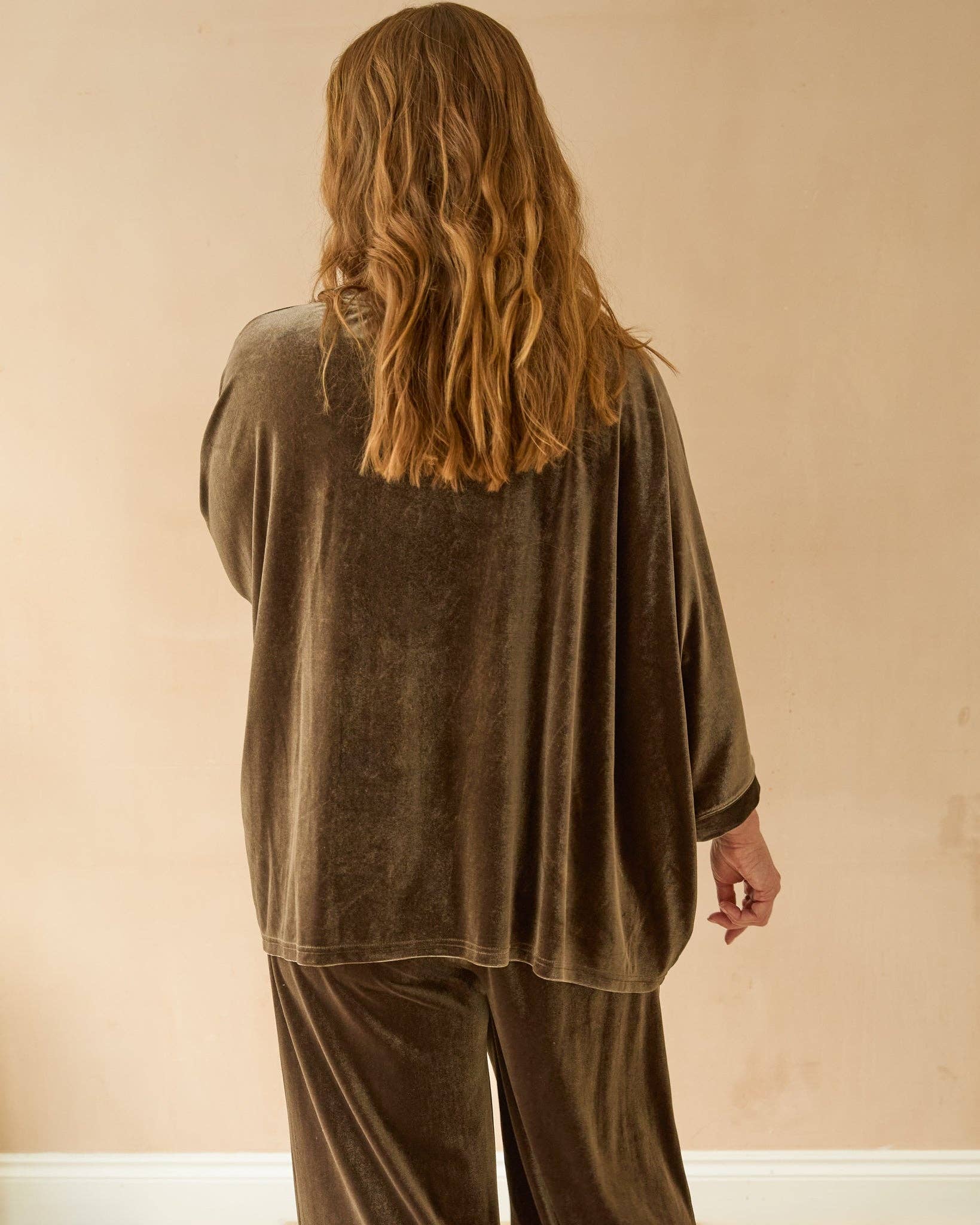 CHALK UK Ltd - Erin Top | Velvet | Truffle